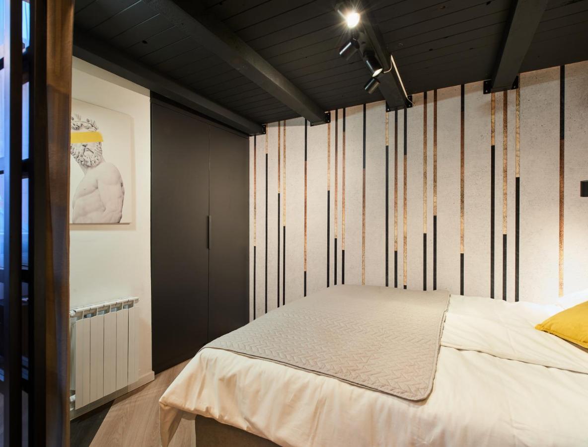 זאגרב Joseph Studio Apartment By Irundo מראה חיצוני תמונה