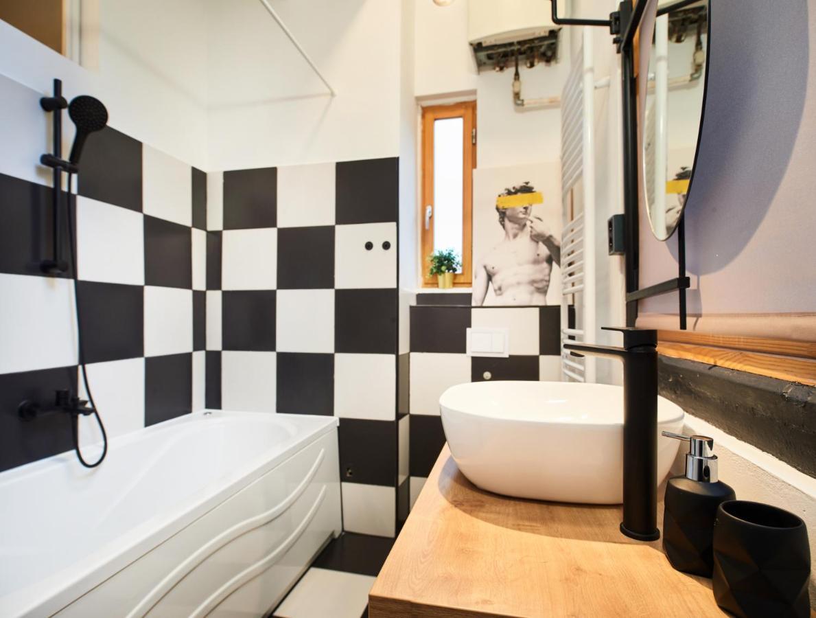 זאגרב Joseph Studio Apartment By Irundo מראה חיצוני תמונה